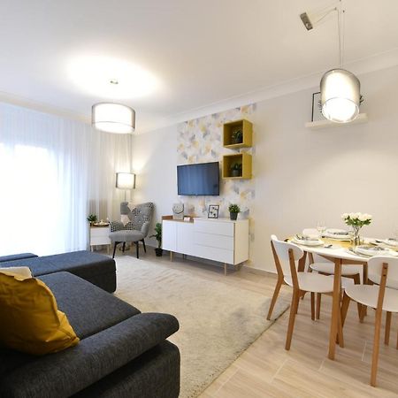 Kiralykut 1 Apartman - Ingyen Parkolas, Bicajok, Ac Székesfehérvár Zewnętrze zdjęcie