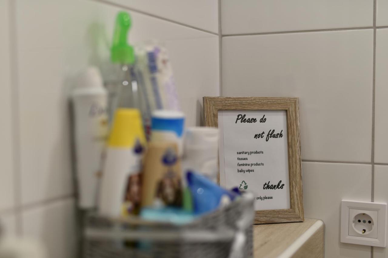 Kiralykut 1 Apartman - Ingyen Parkolas, Bicajok, Ac Székesfehérvár Zewnętrze zdjęcie